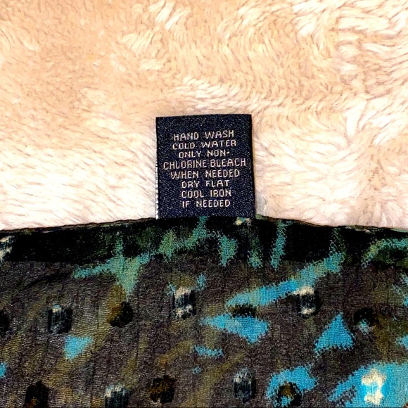 Beautiful Multi-Color Infinity Scarf - Picture 4 of 4